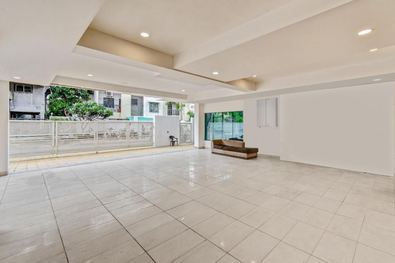 Capital O 28475 Elite Homes Evrengabad Dış mekan fotoğraf